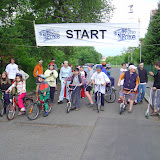 Start kolistů a koloběžkistů