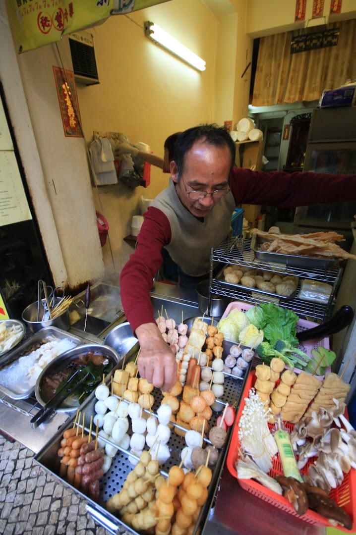 If not the local girls willing to help, I would not manage here... But the stuff tasted good after boiling :-)