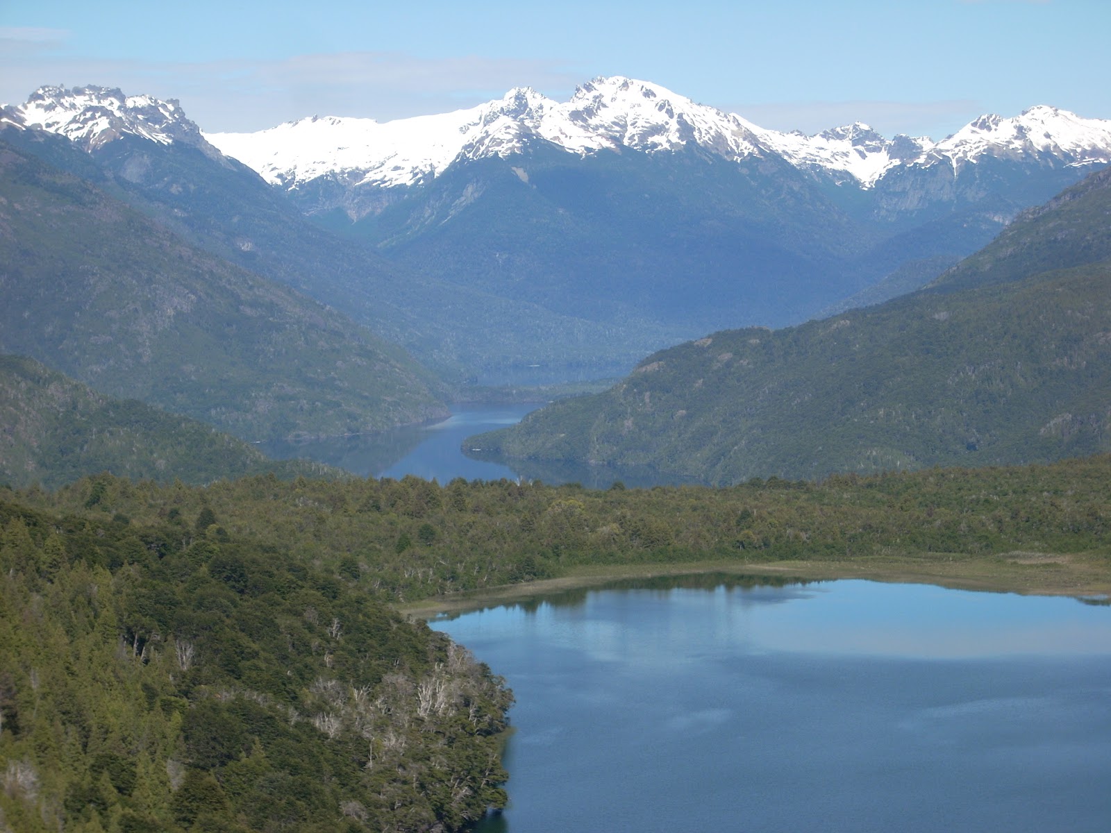 Looking back down to Lago Steffen