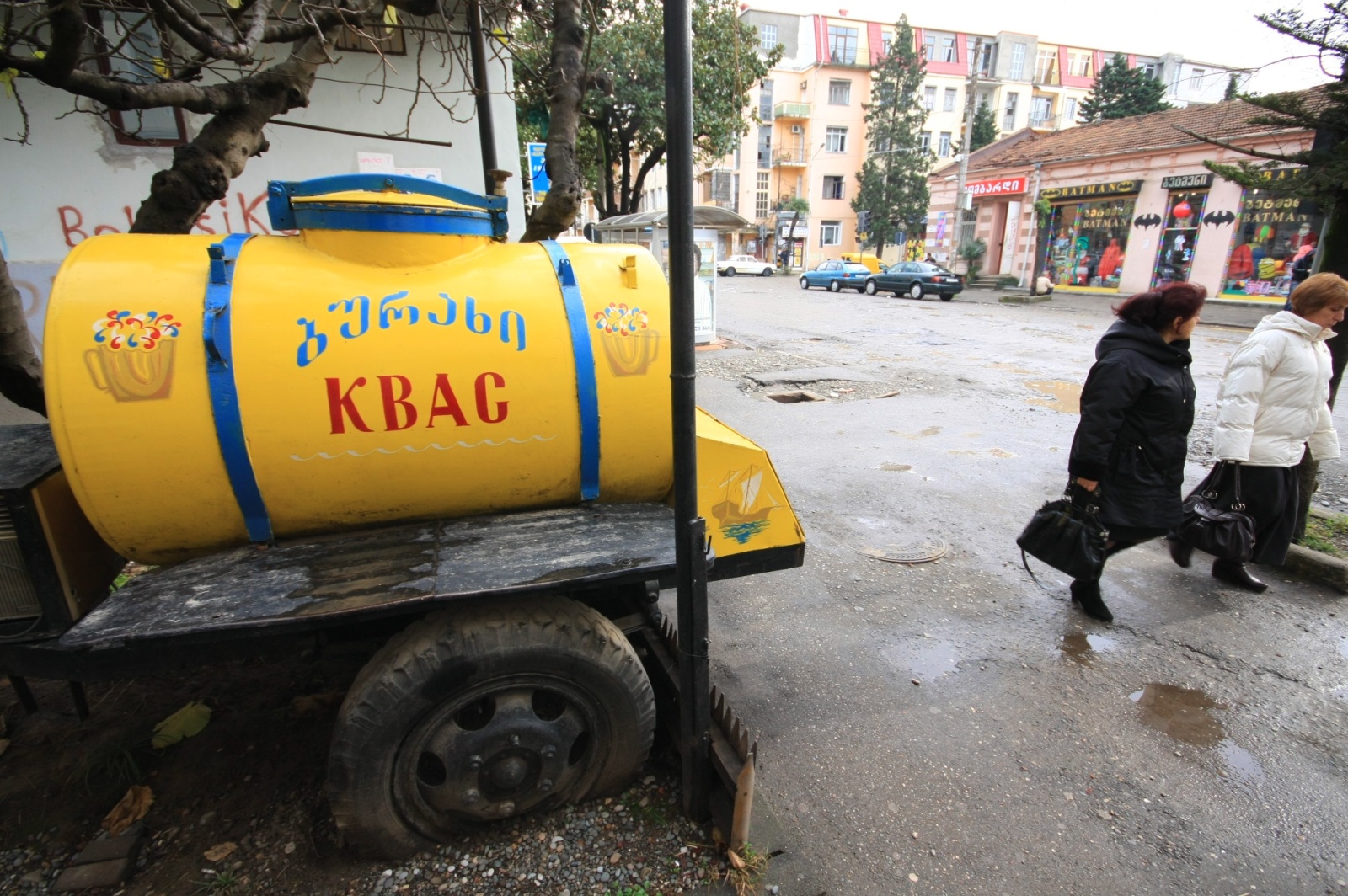 Old-school kvass barrel