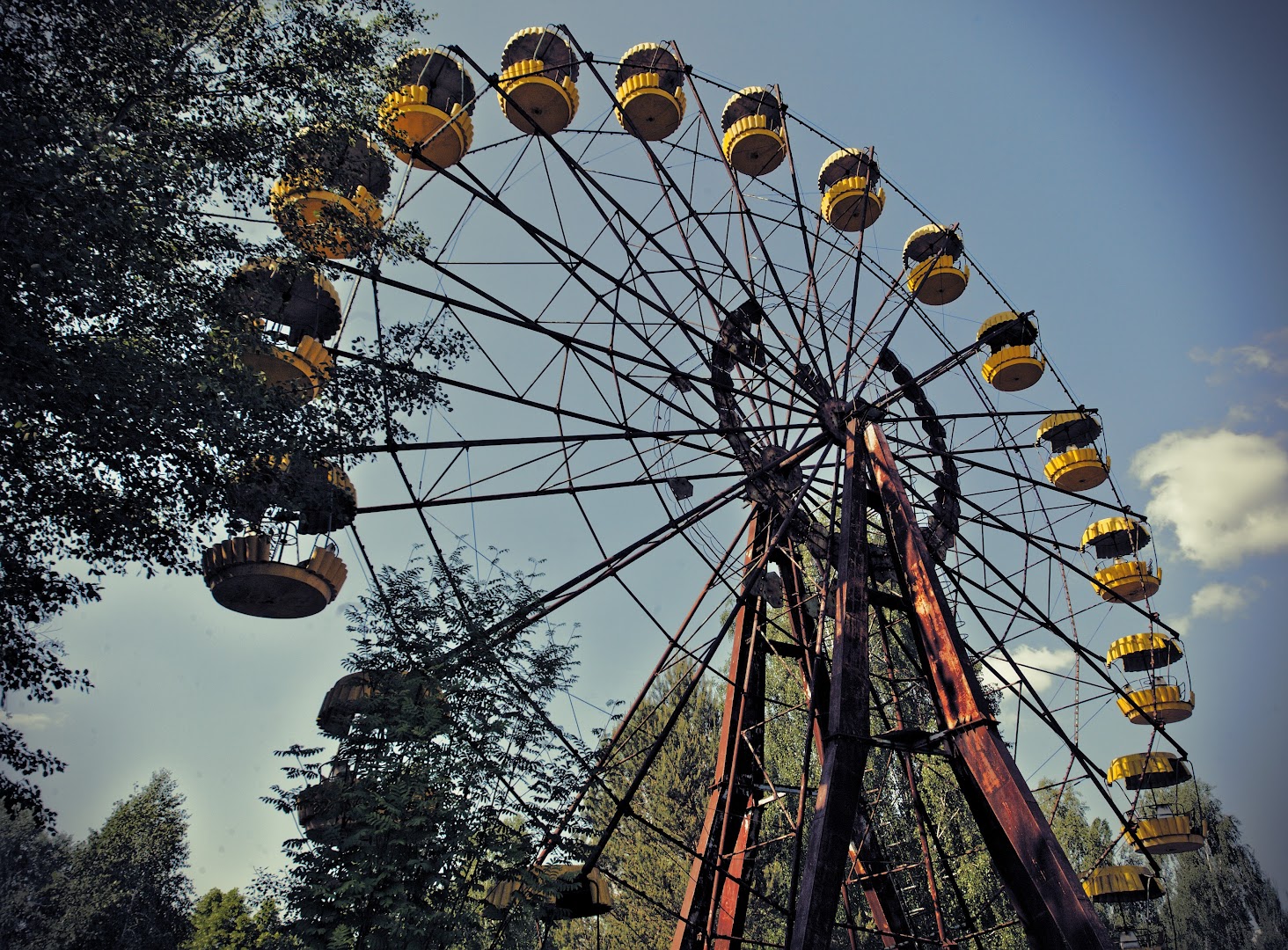 The wheel was never used, city was abandoned a few days before its opening