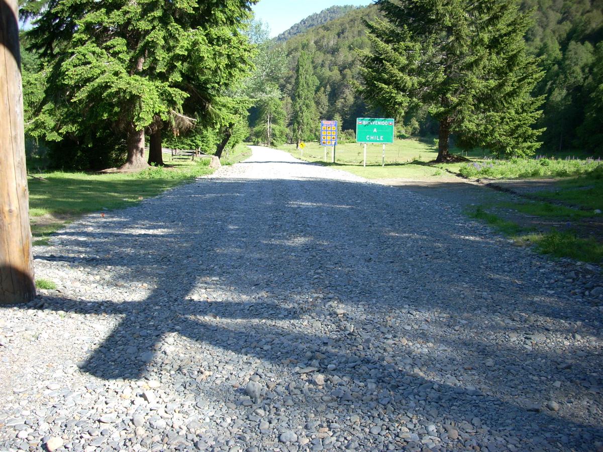 Roads up the border are usually bad - notice the large loose stones on the Chilean side