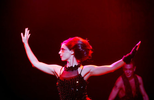 2009 Burlesque_7