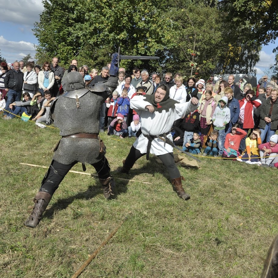 Svatováclavské jeřabinobraní - ...