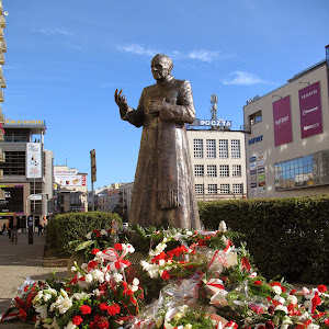 2014 rok - Uroczystość odsłonięcia pomnika ks. Hilarego Jastaka (Fot. E. Hoppe, C. Pettke)