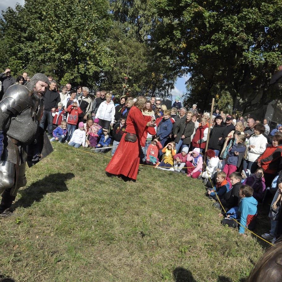 Svatováclavské jeřabinobraní - ...