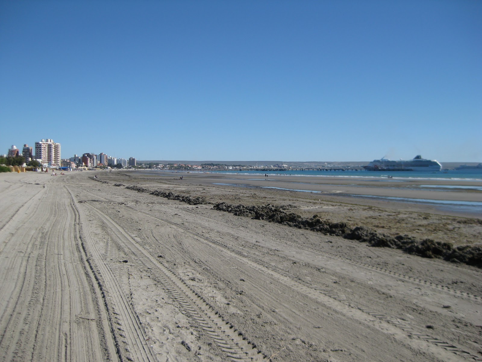 Puerto Madryn beach