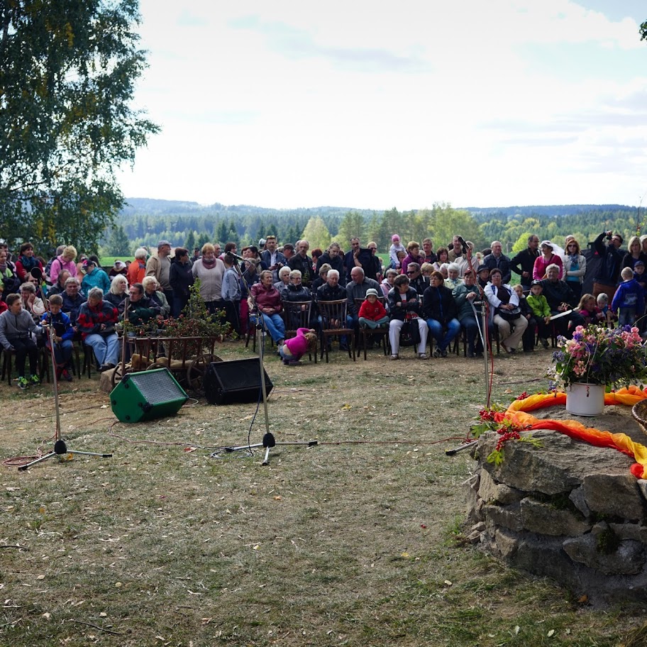 Svatováclavské jeřabinobraní - ...