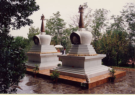 Stupas at Instituto Lama Tzong Khapa, Italy
