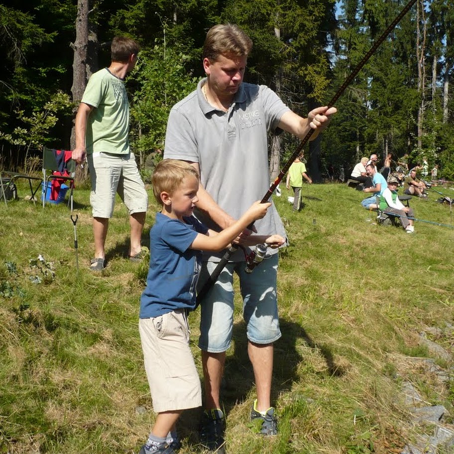 Rybářské závody pro děti 2011 ...