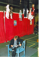 Catherine Loislard 01 Marionnettes à fils  Fête du livre   1998 Cossé