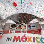 Valtteri Bottas, Williams F1, 3rd Position, sprays Champagne as Confetti falls on the podium