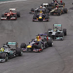 Start of the 2013 Brazilian F1 GP - Rosberg keeps 1st place