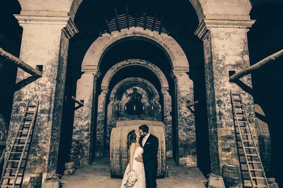 Wedding photographer Salvatore Massari (artivisive). Photo of 18 November 2019