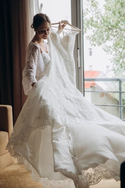 Wedding photographer Sasha Samsonova (sashasamsonova). Photo of 17 June 2020