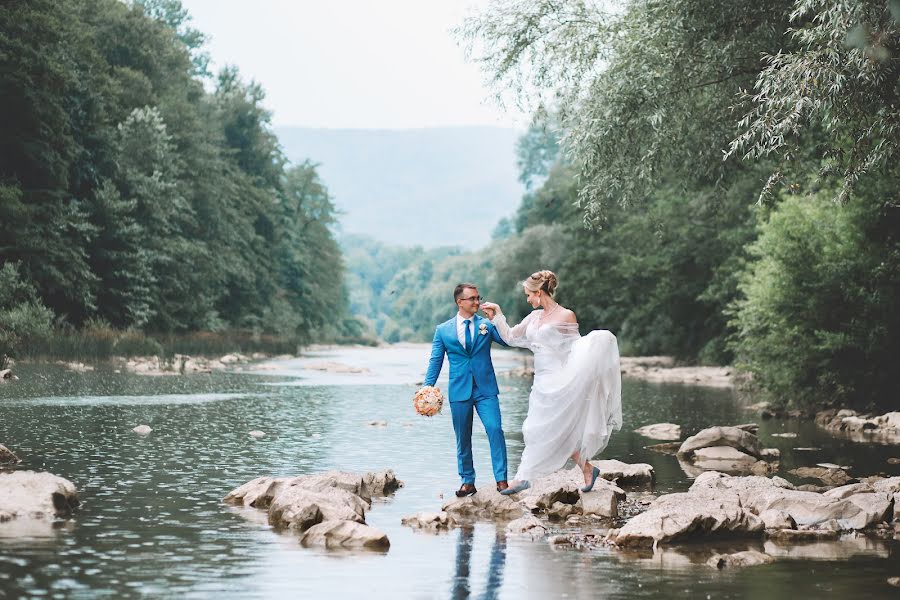 Photographe de mariage Olga Kameneckaya (curly-photo). Photo du 29 décembre 2021