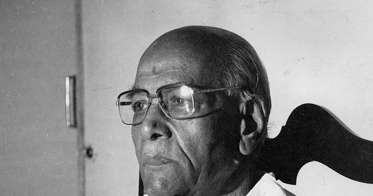 How Ramnath Goenka refused to Compromise the Indian Express during the  Emergency