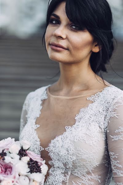 Wedding photographer Marina Guselnikova (marizi). Photo of 2 October 2017