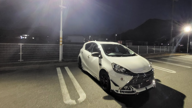 アクアG'sの夜の駐車場・孤独感・カナード割れた・瞬間接着剤・強力接着剤に関するカスタム事例の投稿画像4枚目
