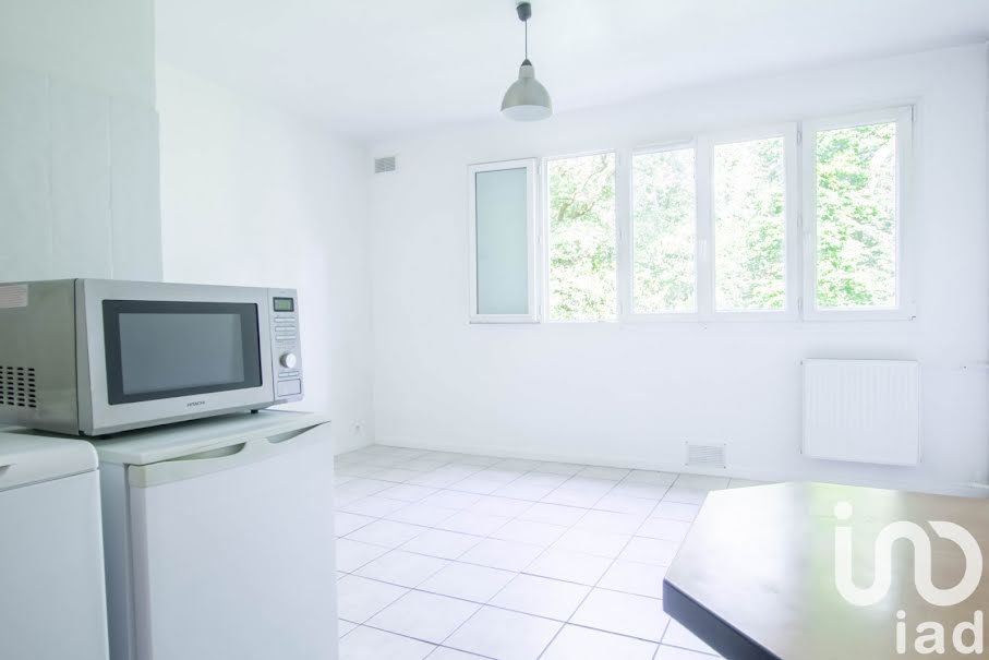 Vente appartement 1 pièce 27 m² à Villebon-sur-Yvette (91140), 96 000 €