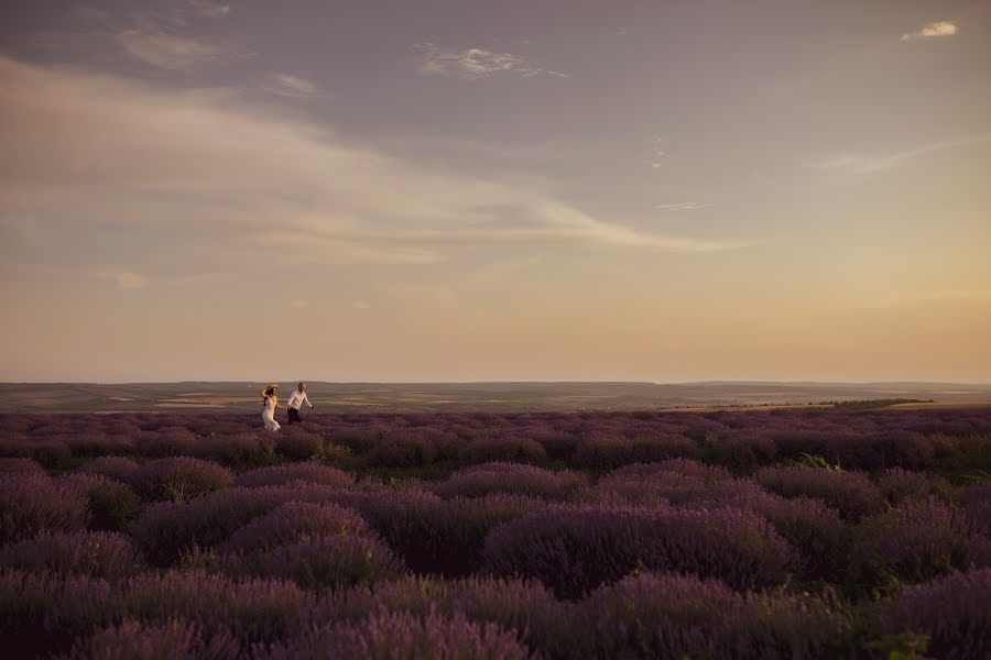 Wedding photographer Yuliia Lutsiv (yulialutsiv). Photo of 1 July 2022