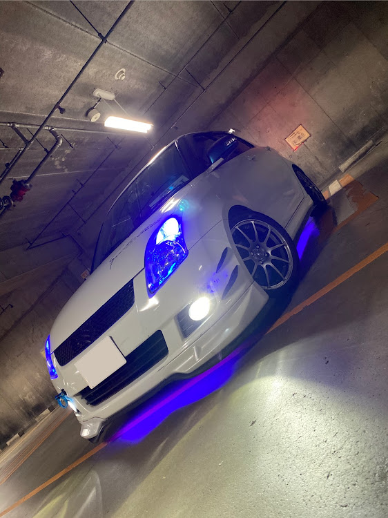 スイフトのLIGHT IT BLUEキャンペーン・緊急事態宣言解除・日々予防・最前線で働く人への感謝、ブルーのライトアップに関するカスタム事例の投稿画像1枚目