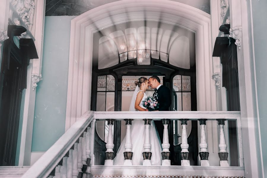 Wedding photographer Yuliya Dieva (dixon77). Photo of 27 June 2019