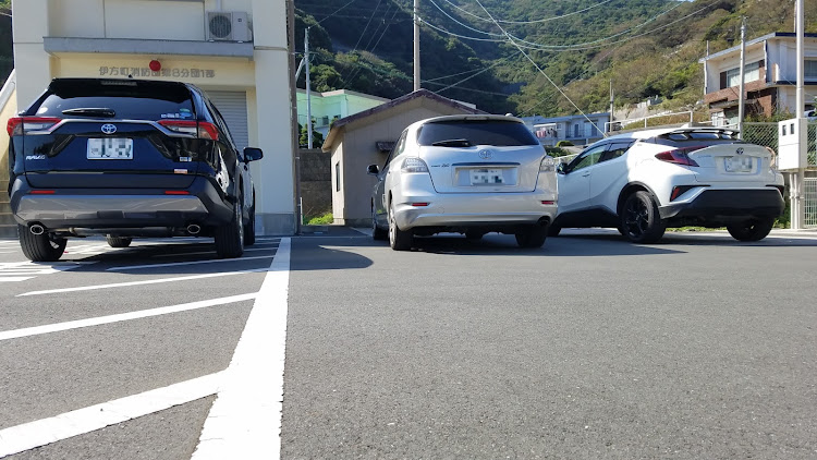 マークXジオの新型RAV4・C-HR・地元でコラボに関するカスタム事例の投稿画像3枚目