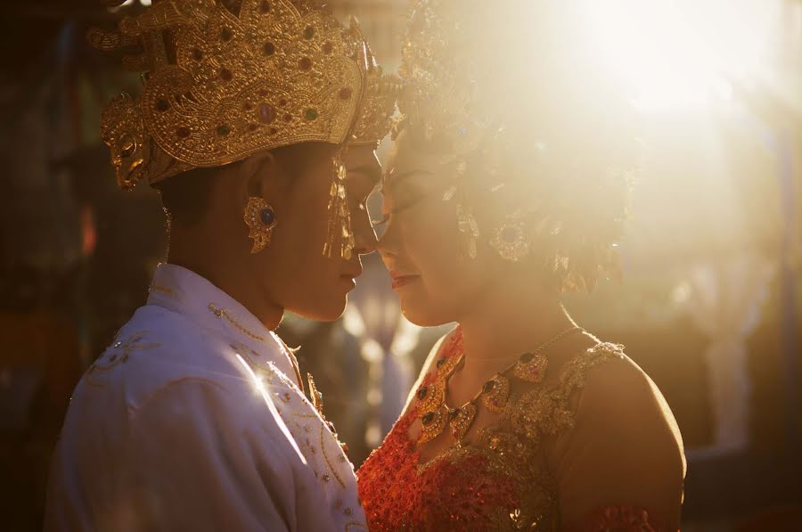 Fotógrafo de bodas Made Dedy Ariadi (dedot). Foto del 15 de junio 2015