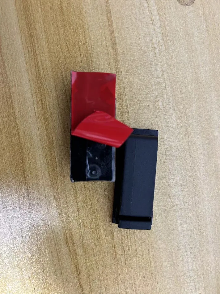 FC-30 Organisateur de câbles réseau sans perçage Pince d'alimentation Fixez et gérez facilement vos câbles pour un espace rangé.