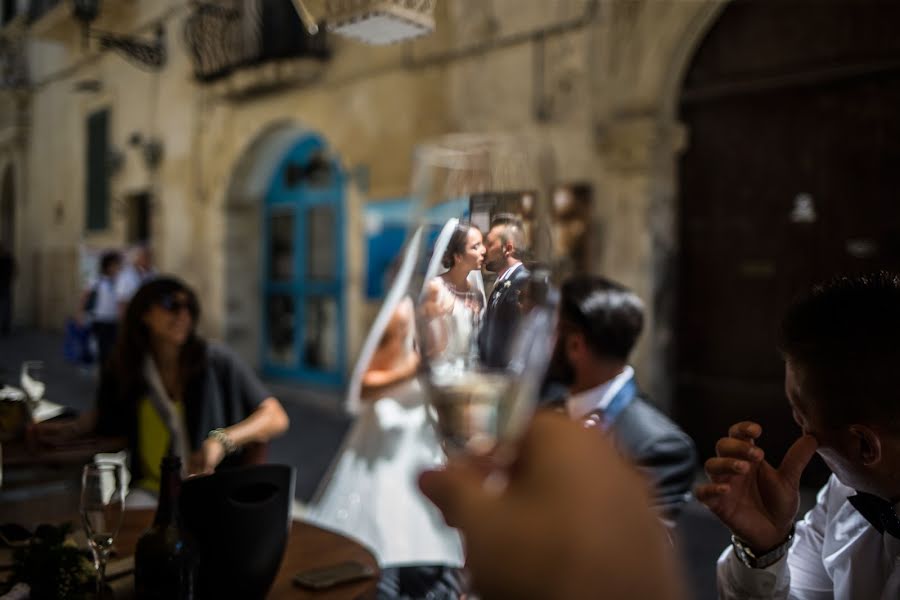 Svatební fotograf Vincenzo Casaluci (vincenzocasaluc). Fotografie z 9.listopadu 2016