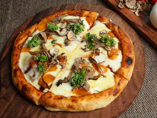 Mushroom Delight Pizza