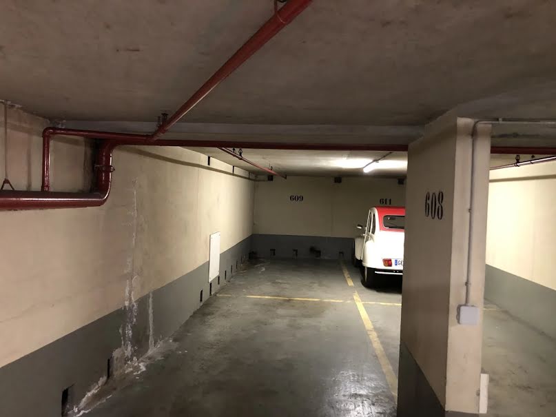 Vente parking 1 pièce 24 m² à Neuilly-sur-Seine (92200), 49 900 €