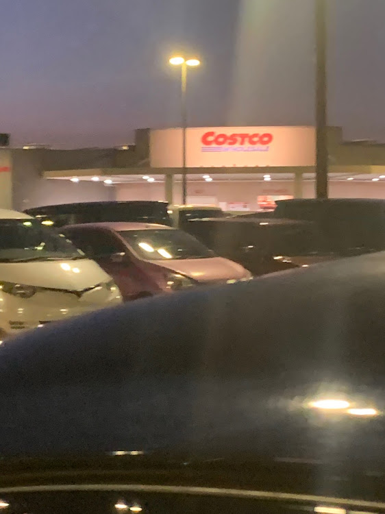 Nボックス+カスタムの腰神神社大祭。・勝手にコラボシリーズ・Costcoホットドック・いつもイイネ&コメントありがとうございます🙇‍♂️・今朝もセブンでルーティンコーヒーに関するカスタム事例の投稿画像5枚目