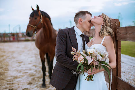 Photographe de mariage Nastya Khard (nastyakolosova). Photo du 6 mai 2022