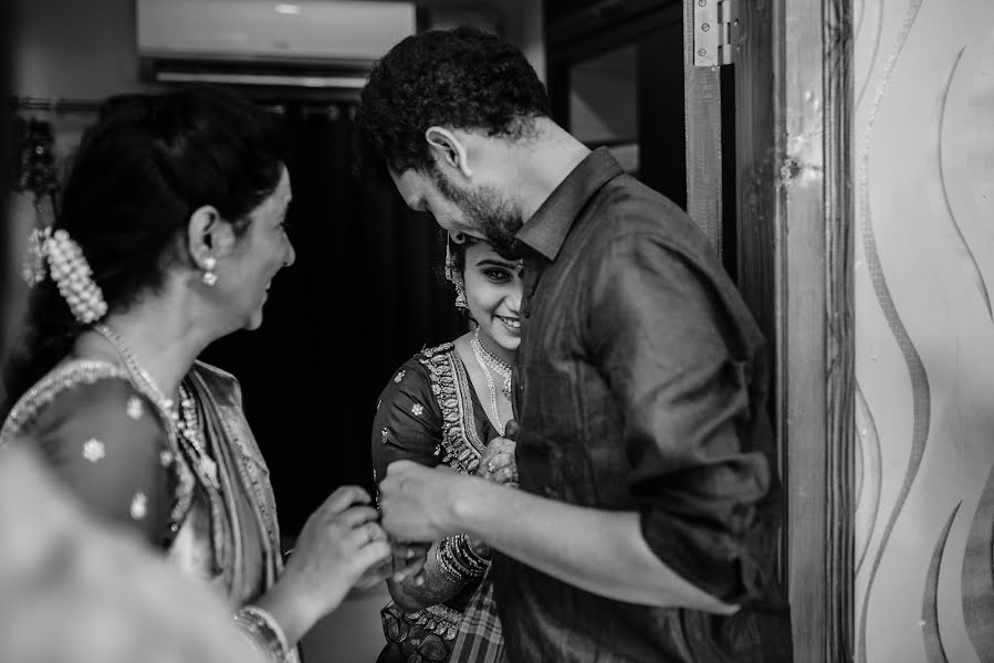 Nhiếp ảnh gia ảnh cưới Dhanwanth Muppidi (dhanwanthphoto). Ảnh của 23 tháng 3 2021