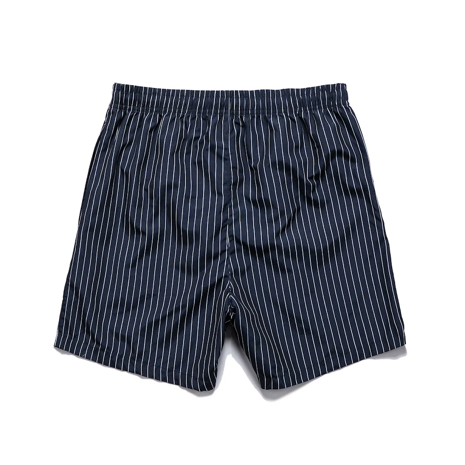 Polyester Fiber Striped Triangle Lining Shorts. Experience comfort and style. Ideal for summer. Perfect for outdoor acti