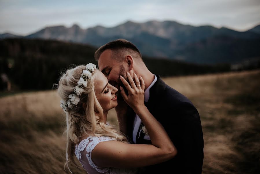 Wedding photographer Łukasz Nodzyński (tatrafoto). Photo of 17 September 2019