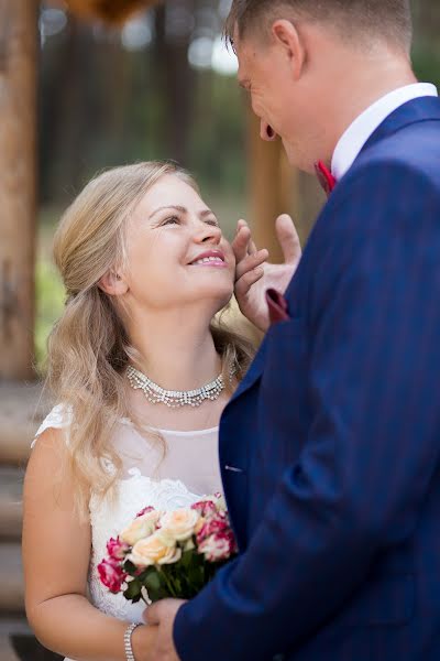 Fotografo di matrimoni Oksana Mala (omala). Foto del 13 luglio 2019