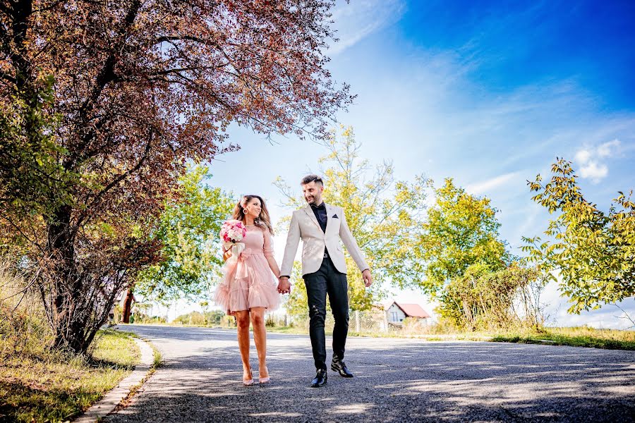 Wedding photographer Dobrinescu Mihai (mihaidobrinescu). Photo of 8 April 2021