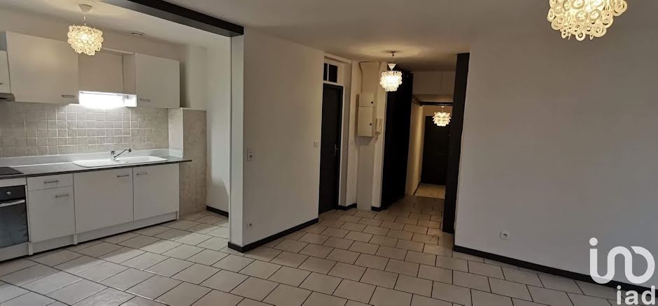 Vente appartement 3 pièces 61 m² à La Ferté-sous-Jouarre (77260), 106 000 €