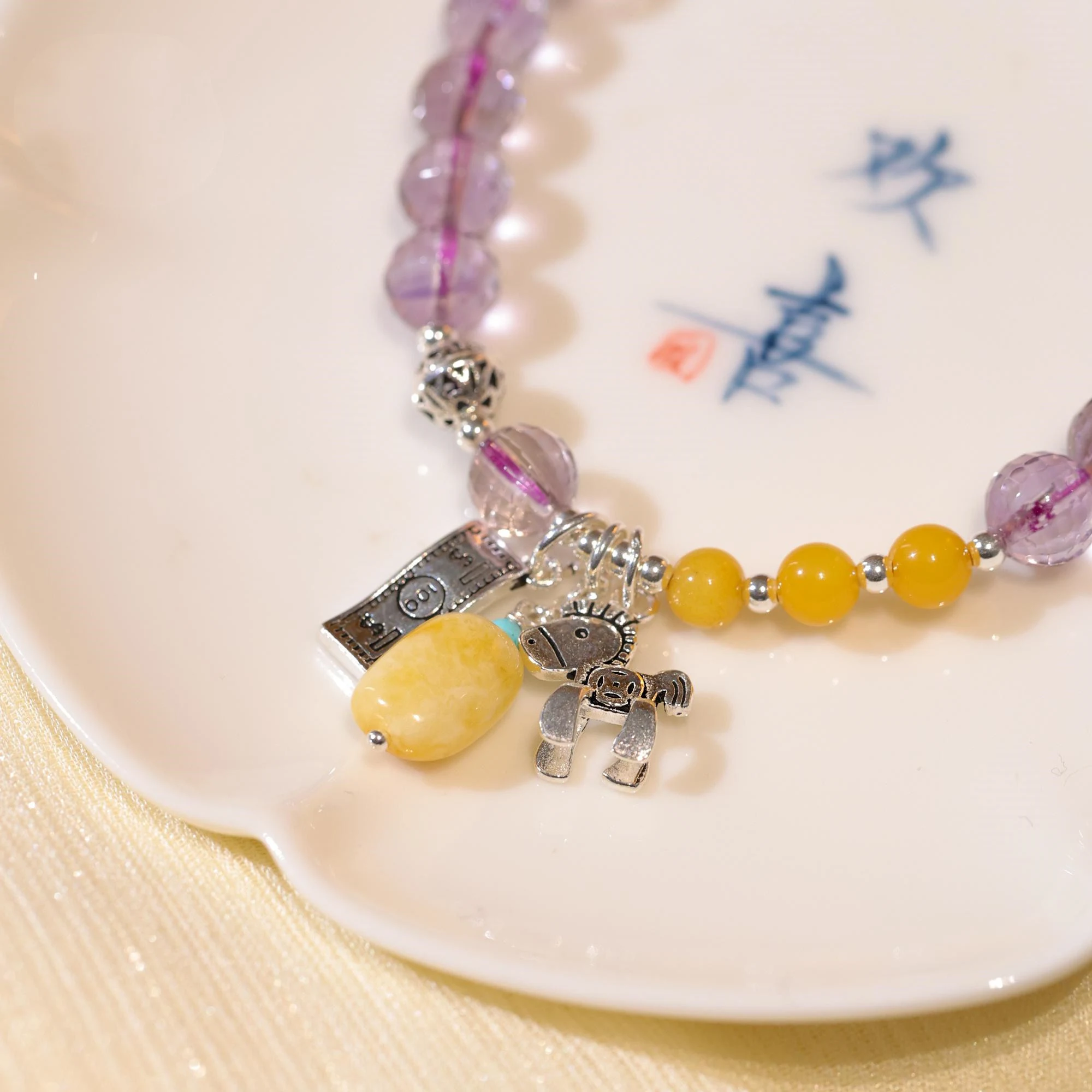 Title 3, Enkele ring facetgeslepen amethist ketting met ...