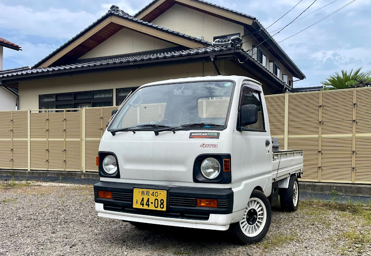 ミニキャブトラックのホイール交換・ロードノイズがやかましい・豚に真珠・ミニキャブにSタイヤに関するカスタム事例の投稿画像1枚目
