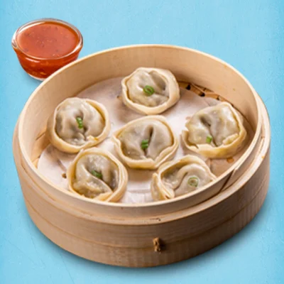 Steamed Classic Veg Momo With Momo Chutney