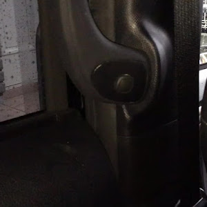 エスクァイア ZRR80G