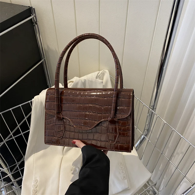 Title 9, Sommer-Trend Schultertasche, brandneu und modis...