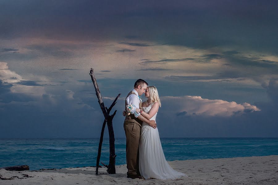 Fotógrafo de bodas Artemas Podolski (artemas). Foto del 19 de enero 2019