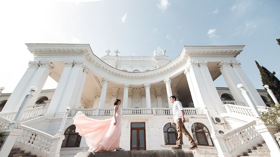 Fotógrafo de bodas Dmitriy Romanov (romanov10). Foto del 6 de junio 2017