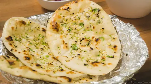 Chilly Garlic Naan
