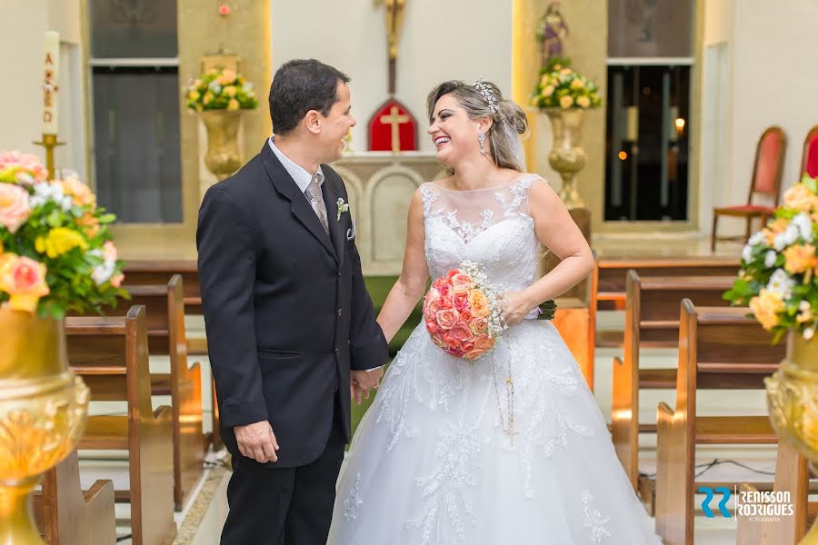 Fotógrafo de casamento Renisson Rodrigues (renissonrodrigue). Foto de 3 de maio 2017